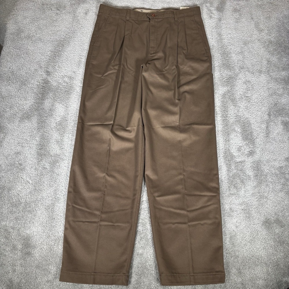 Vintage Dockers Pants Mens 36x32 Brown Pleated Straight Classic Fit 1994 NWT